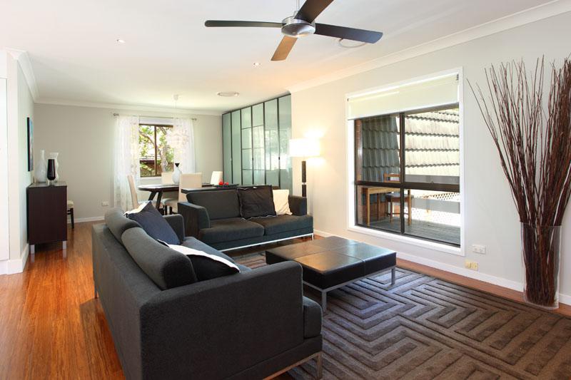 76 Creekside Street