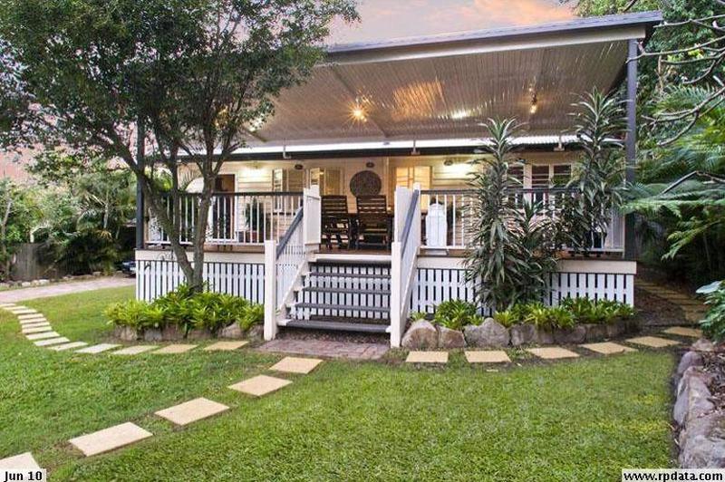 10 Cobden Street