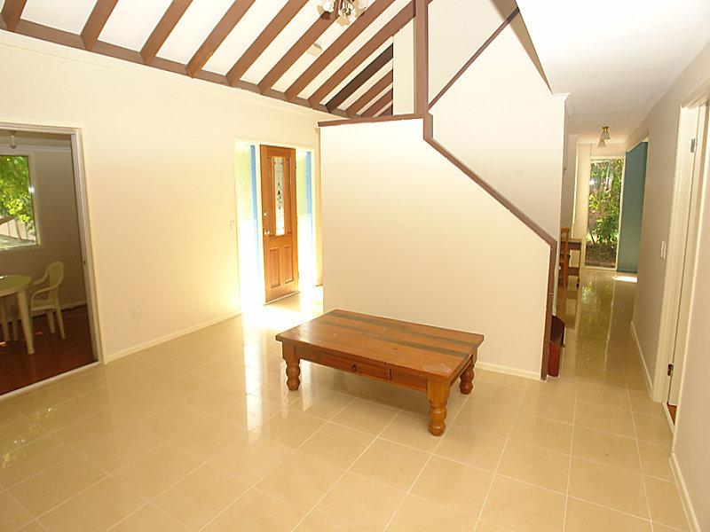 24 Lant Street