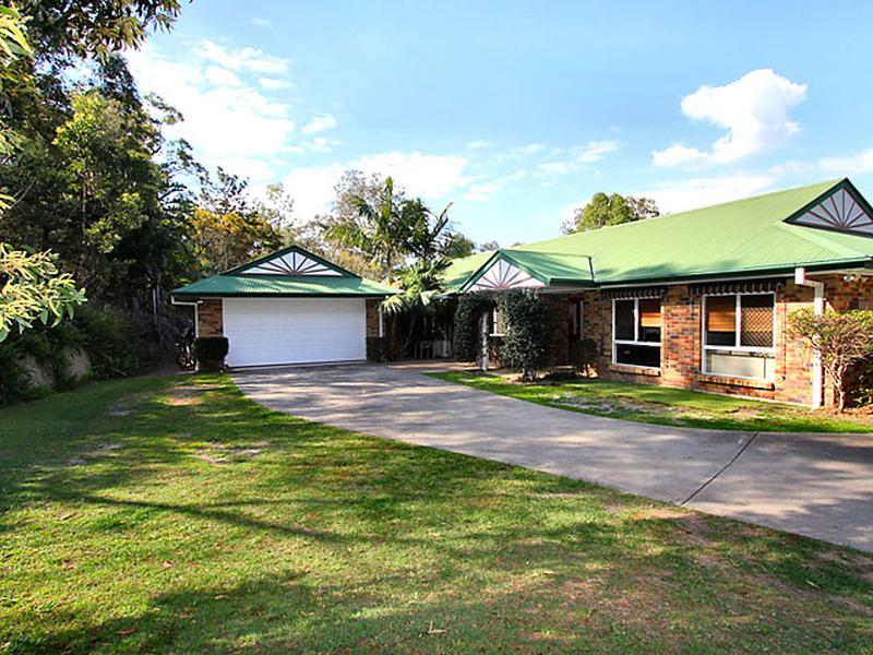 This property is not currently for sale or rent on https://brisbanerealestate.com.au
