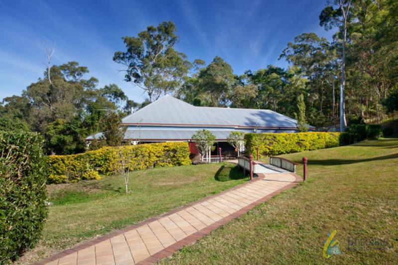 This property is not currently for sale or rent on https://brisbanerealestate.com.au