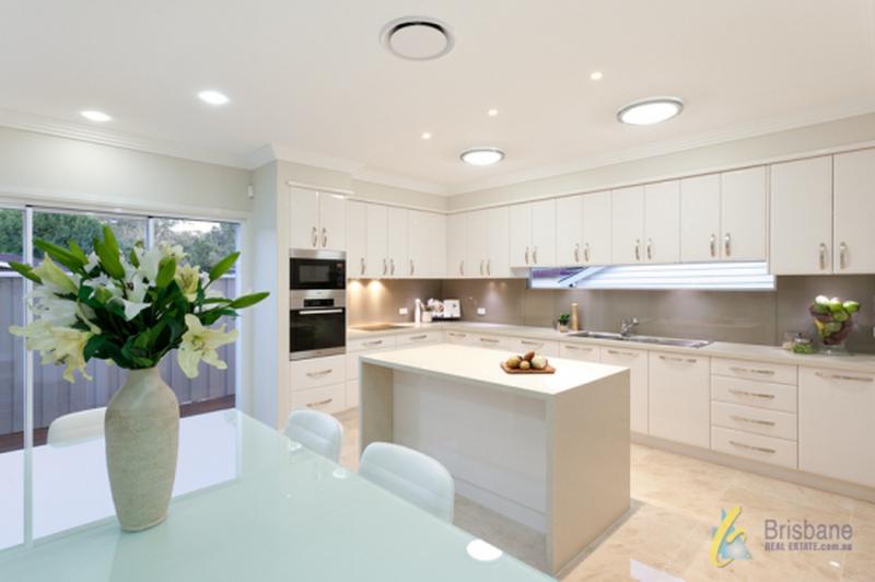 This property is not currently for sale or rent on https://brisbanerealestate.com.au