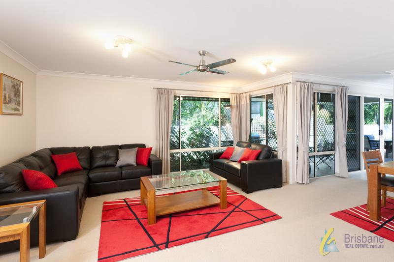 This property is not currently for sale or rent on https://brisbanerealestate.com.au