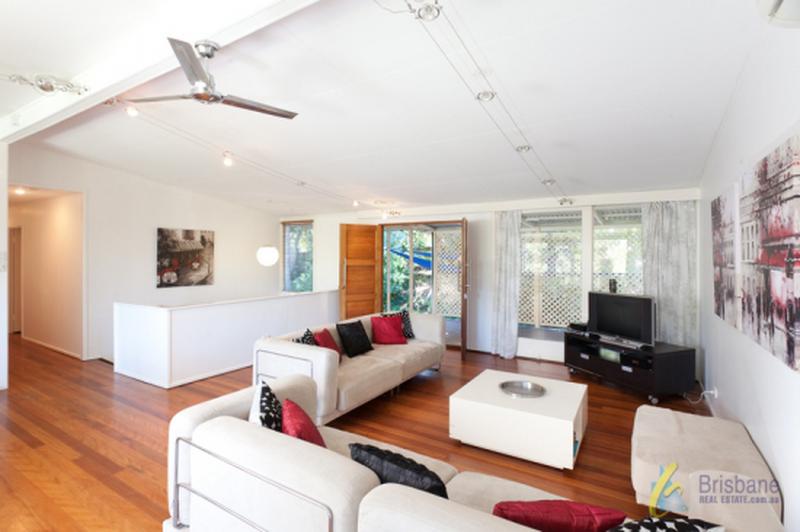 2700 Moggill Rd