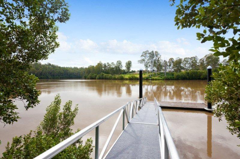 38 Glenhurst St