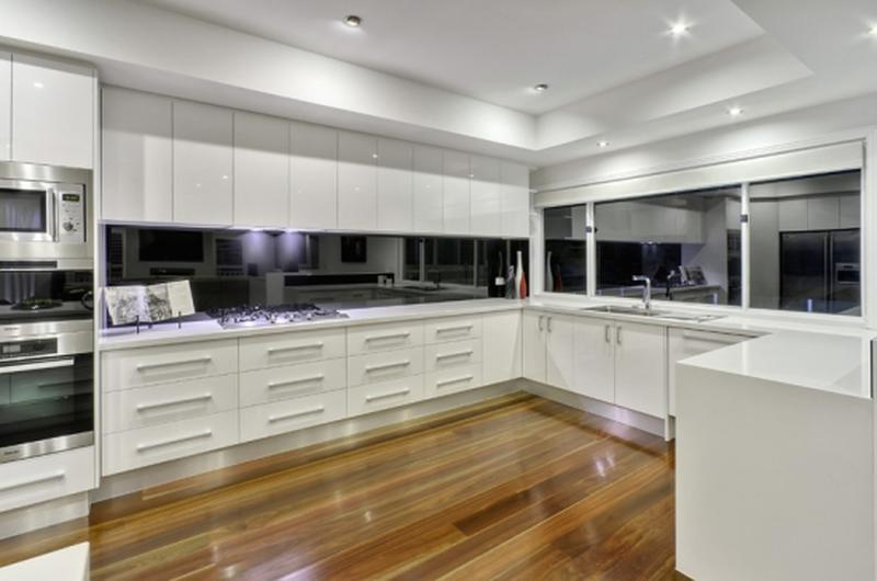 26 Instow St