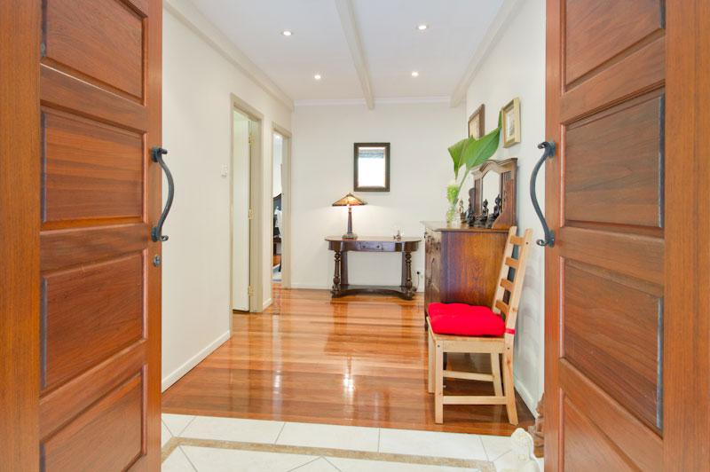 22 Pentlay Street