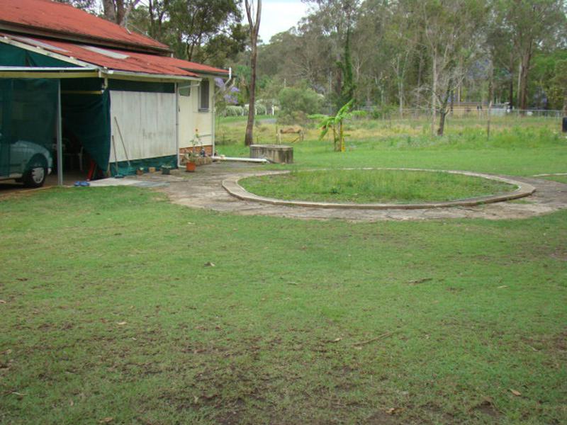 This property is not currently for sale or rent on https://brisbanerealestate.com.au