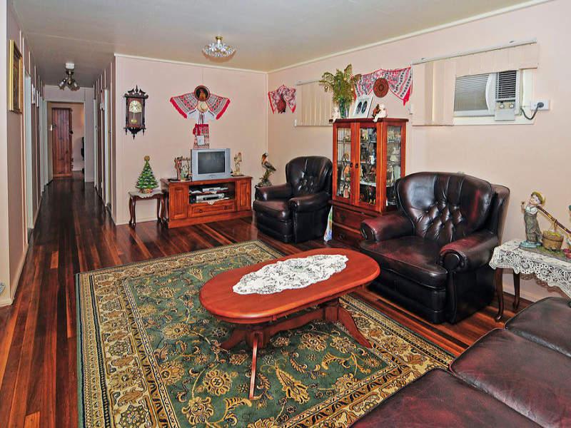 This property is not currently for sale or rent on https://brisbanerealestate.com.au