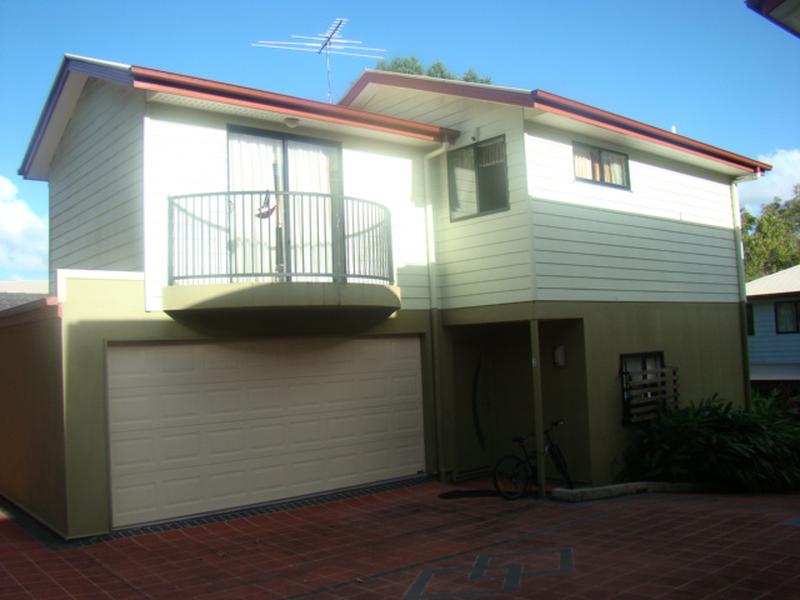 This property is not currently for sale or rent on https://brisbanerealestate.com.au