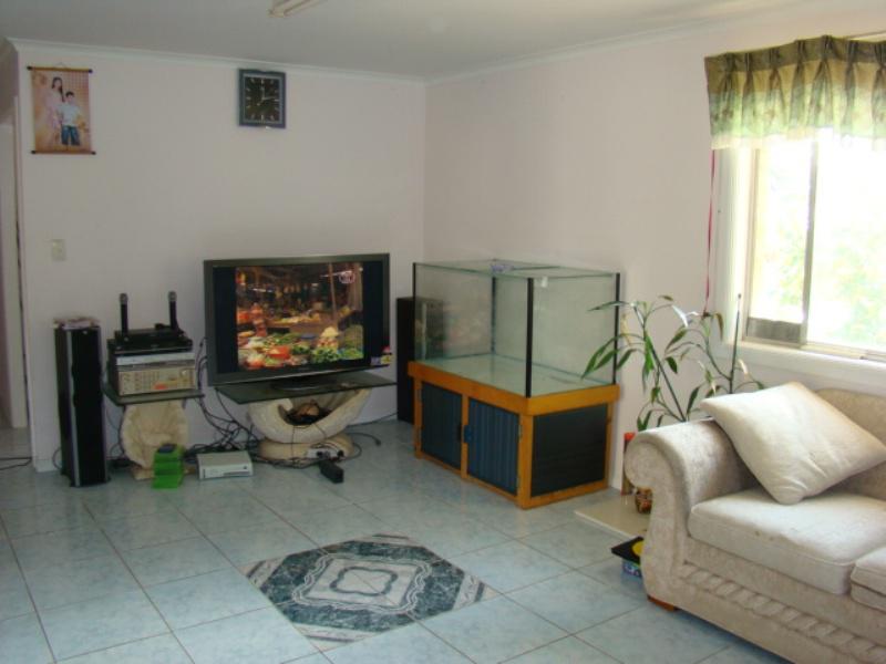 This property is not currently for sale or rent on https://brisbanerealestate.com.au