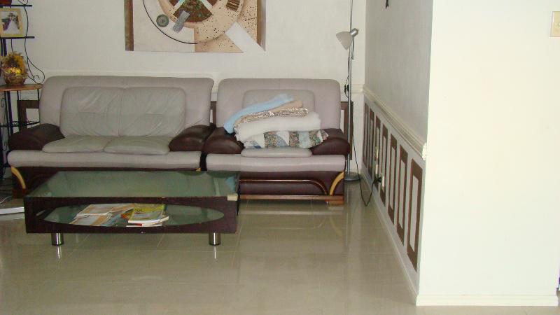 This property is not currently for sale or rent on https://brisbanerealestate.com.au