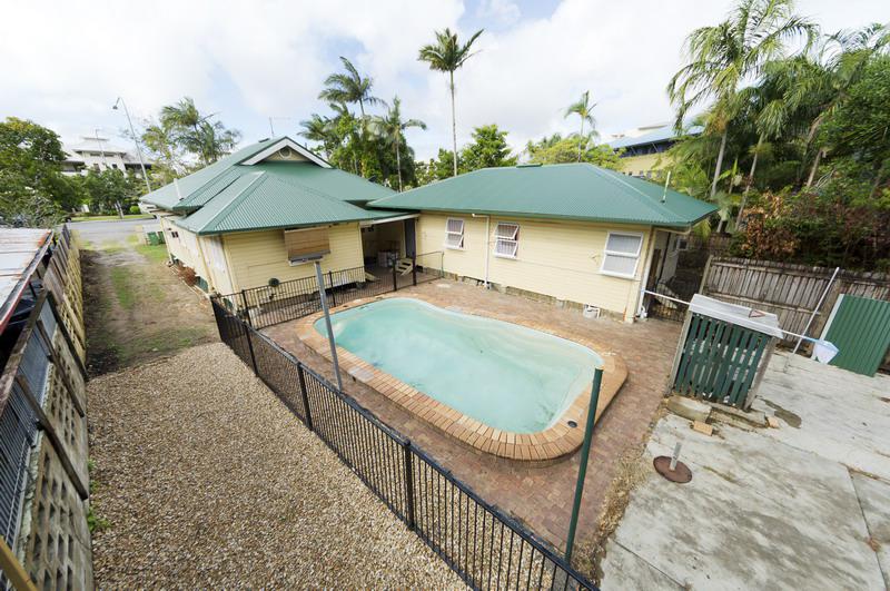 This property is not currently for sale or rent on https://brisbanerealestate.com.au