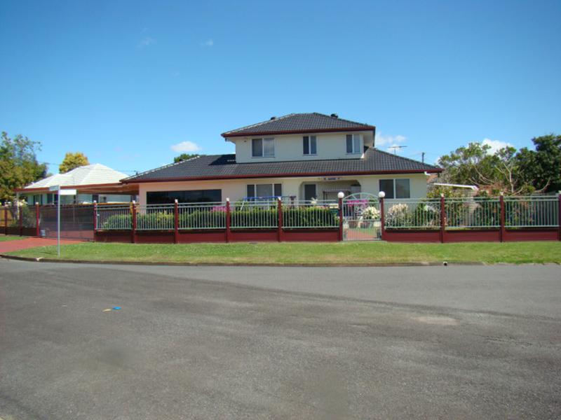 This property is not currently for sale or rent on https://brisbanerealestate.com.au