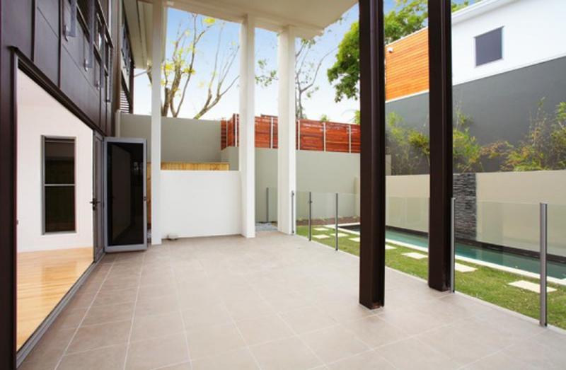 4 Kobada St