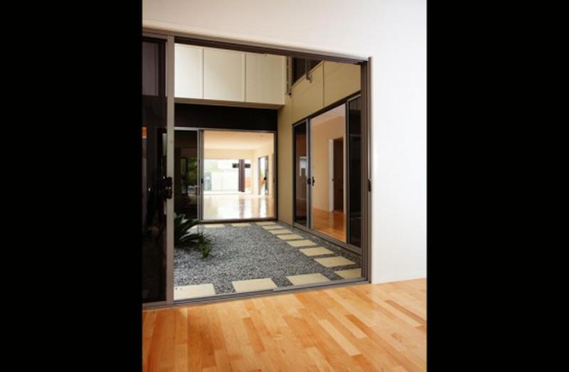 4 Kobada St