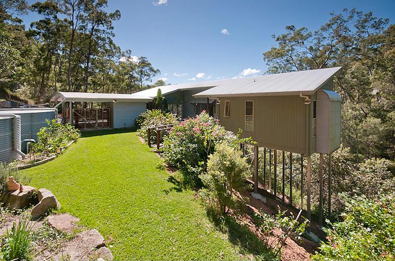 This property is not currently for sale or rent on https://brisbanerealestate.com.au