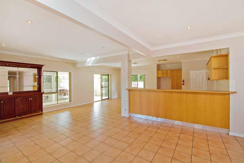 This property is not currently for sale or rent on https://brisbanerealestate.com.au