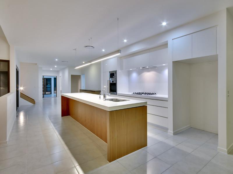 This property is not currently for sale or rent on https://brisbanerealestate.com.au