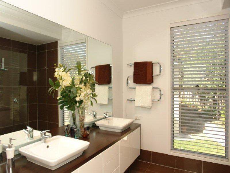 This property is not currently for sale or rent on https://brisbanerealestate.com.au