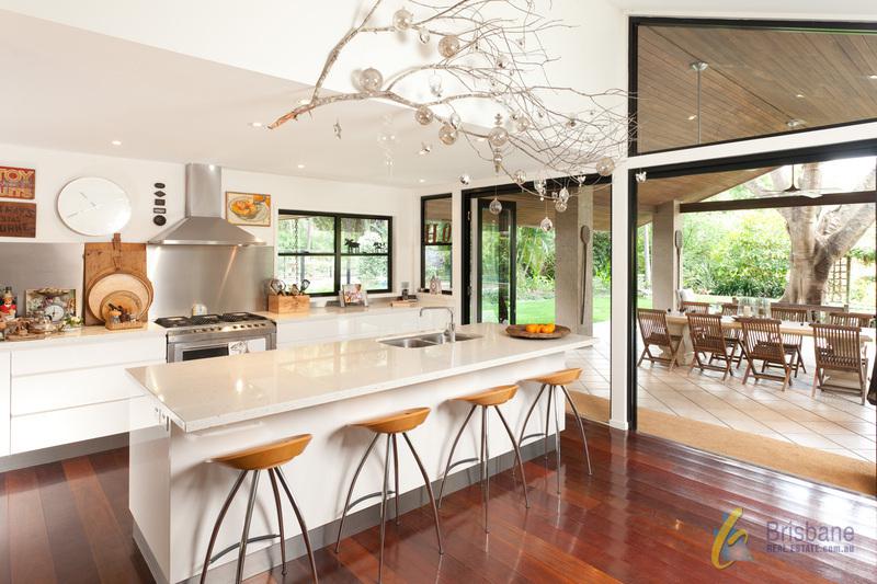 This property is not currently for sale or rent on https://brisbanerealestate.com.au