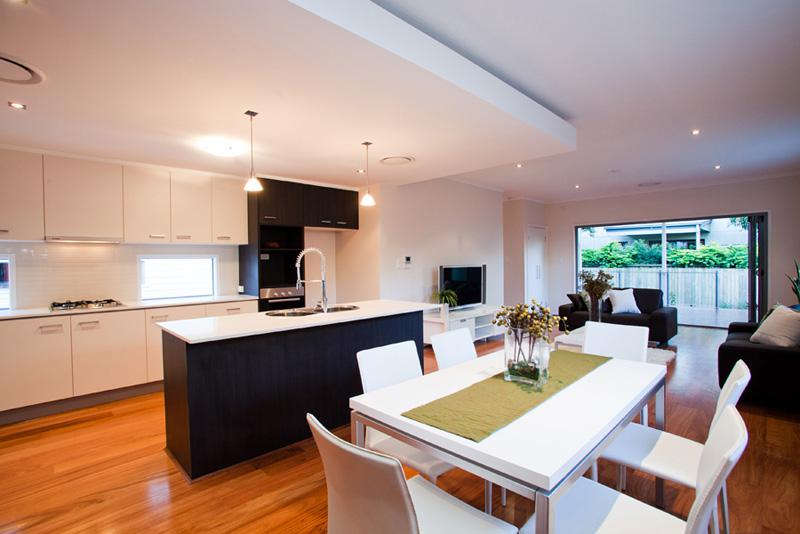 12a Newcross Street