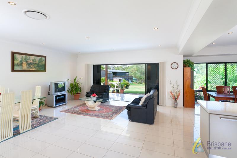 This property is not currently for sale or rent on https://brisbanerealestate.com.au