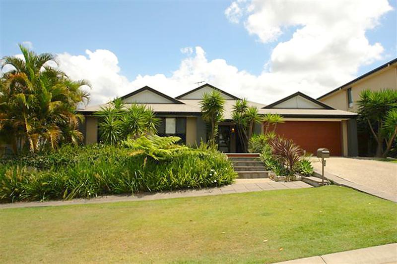 This property is not currently for sale or rent on https://brisbanerealestate.com.au