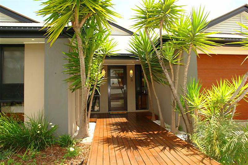 This property is not currently for sale or rent on https://brisbanerealestate.com.au