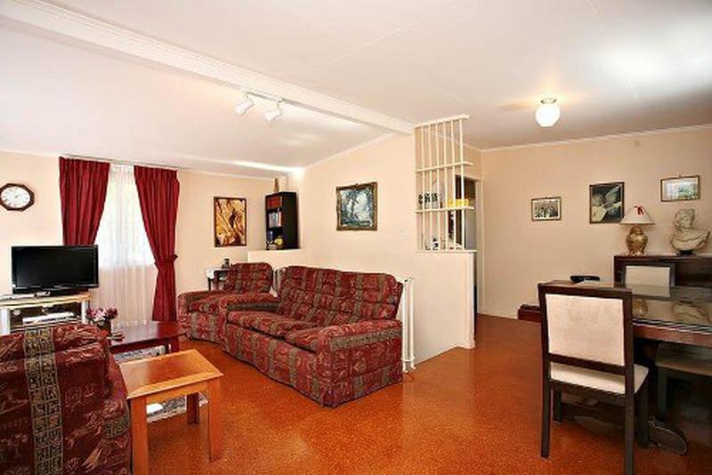 This property is not currently for sale or rent on https://brisbanerealestate.com.au