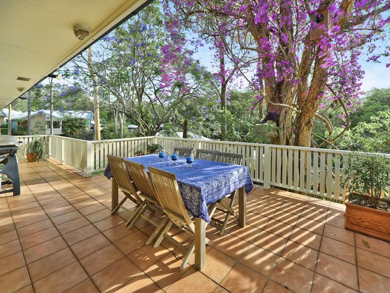 This property is not currently for sale or rent on https://brisbanerealestate.com.au
