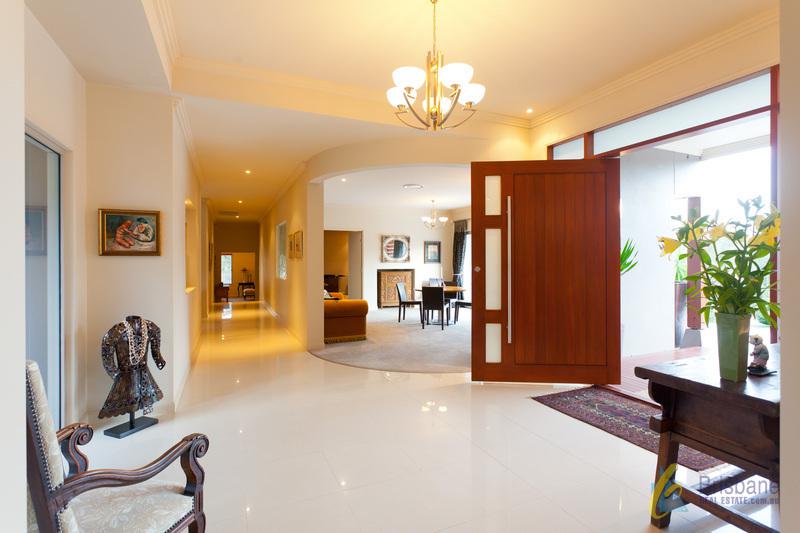 18 Housewood Court