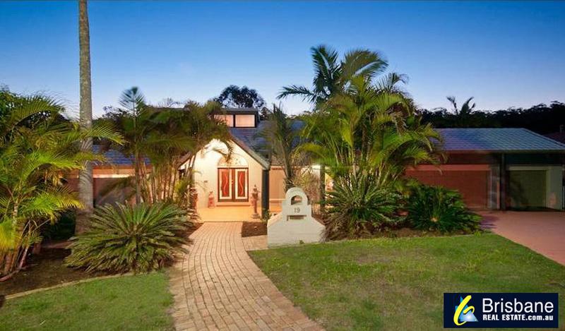 This property is not currently for sale or rent on https://brisbanerealestate.com.au