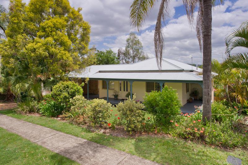 This property is not currently for sale or rent on https://brisbanerealestate.com.au