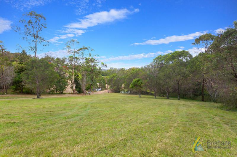 This property is not currently for sale or rent on https://brisbanerealestate.com.au