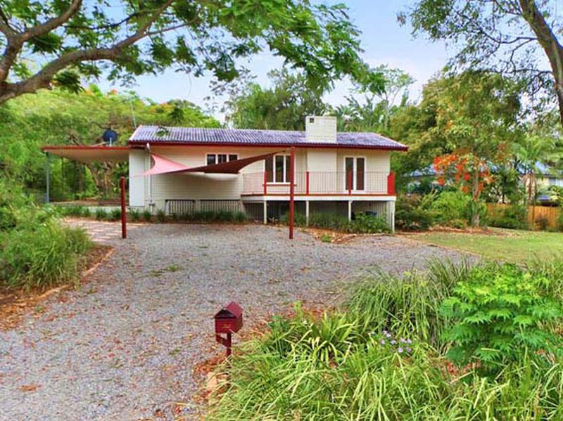 This property is not currently for sale or rent on https://brisbanerealestate.com.au