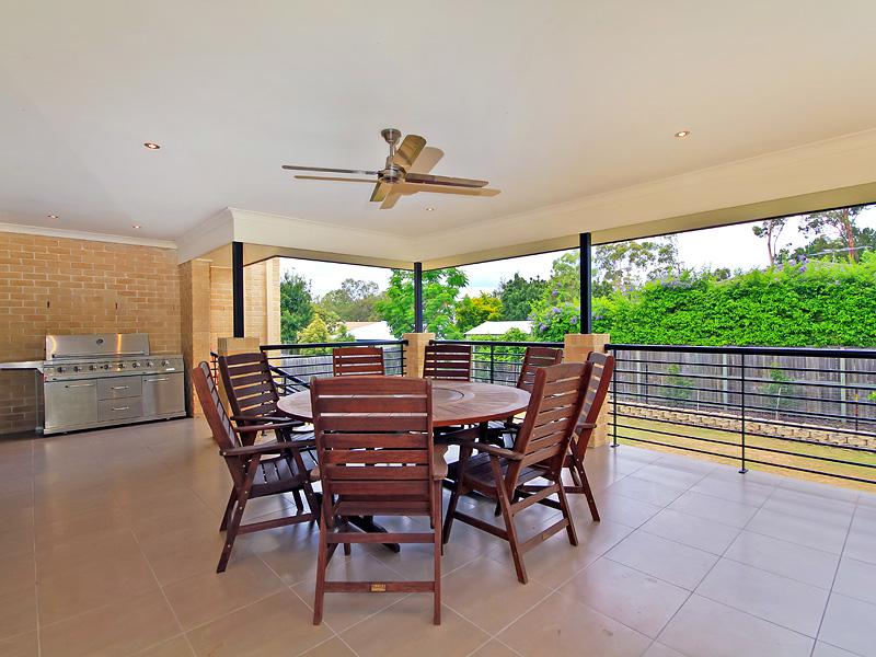 This property is not currently for sale or rent on https://brisbanerealestate.com.au
