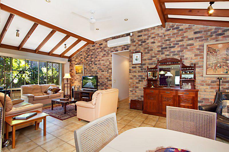 This property is not currently for sale or rent on https://brisbanerealestate.com.au