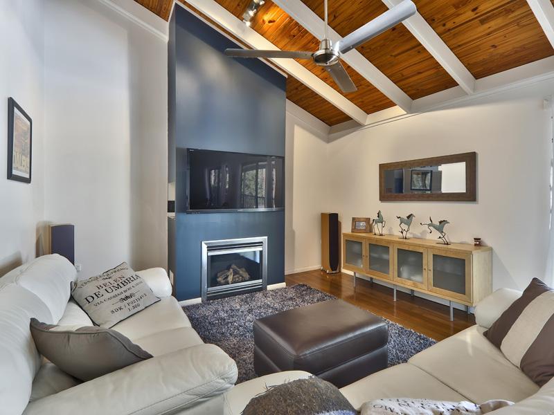 This property is not currently for sale or rent on https://brisbanerealestate.com.au