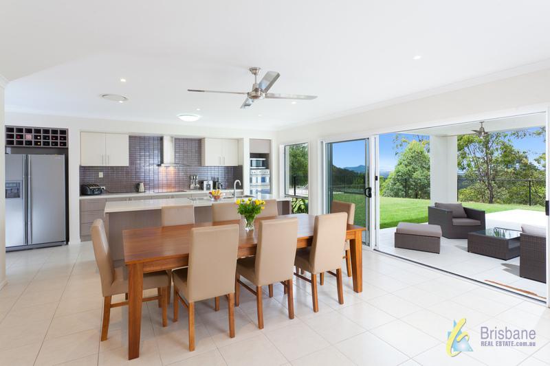 7 Tallowood Drive
