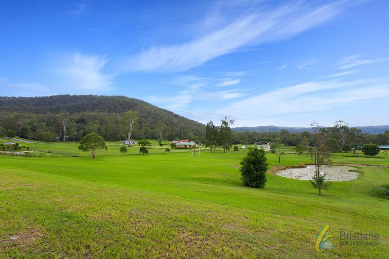 This property is not currently for sale or rent on https://brisbanerealestate.com.au