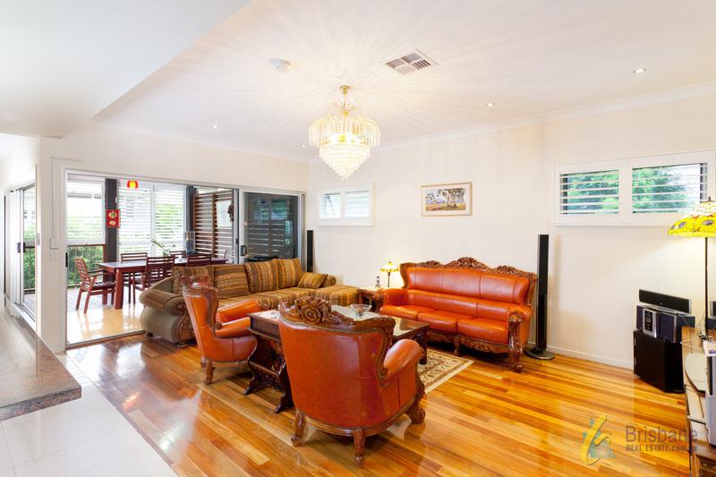 This property is not currently for sale or rent on https://brisbanerealestate.com.au