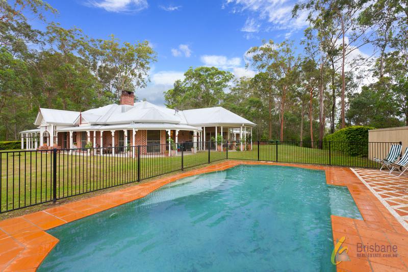 18 Hillcrest Place