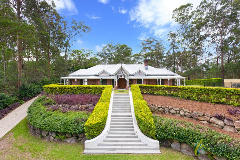 18 Hillcrest Place