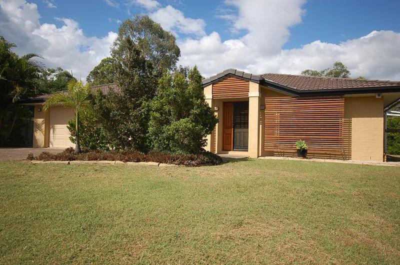 This property is not currently for sale or rent on https://brisbanerealestate.com.au