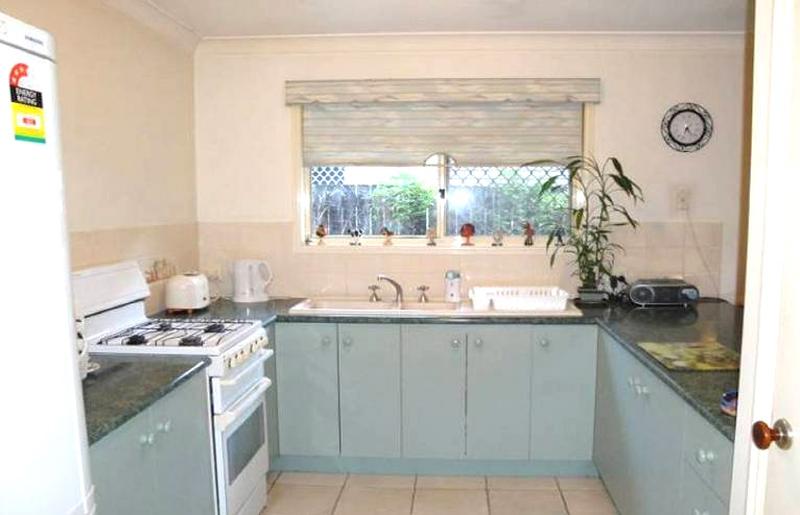 This property is not currently for sale or rent on https://brisbanerealestate.com.au