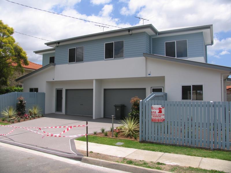 This property is not currently for sale or rent on https://brisbanerealestate.com.au