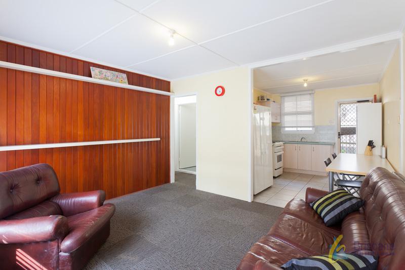 2/12 Jephson St
