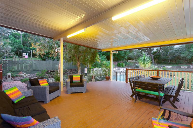 This property is not currently for sale or rent on https://brisbanerealestate.com.au