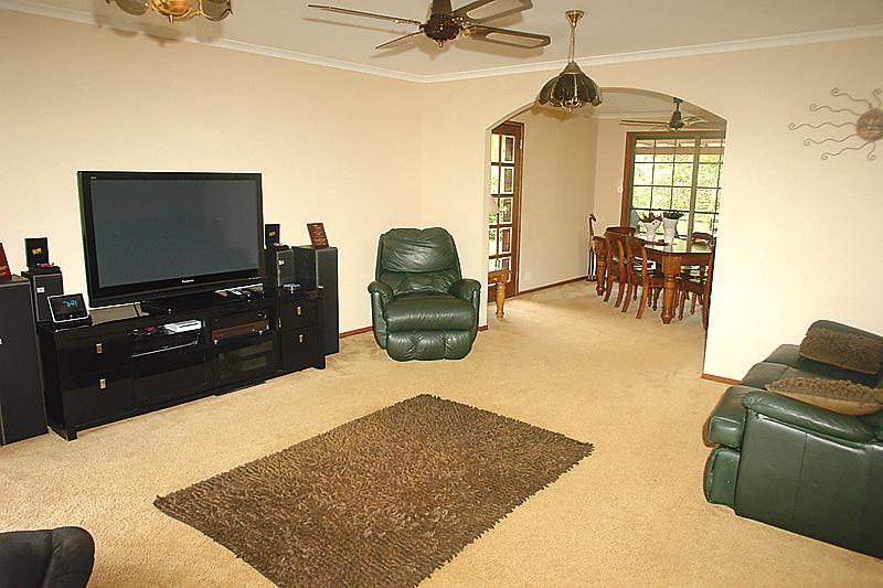 This property is not currently for sale or rent on https://brisbanerealestate.com.au